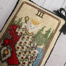 Load image into Gallery viewer, Cat Tarot III - The Empress