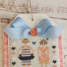 Load image into Gallery viewer, Mr. & Mrs. Summer