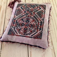 Load image into Gallery viewer, Quaker Spider