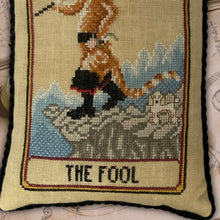 Load image into Gallery viewer, Cat Tarot 0 - The Fool