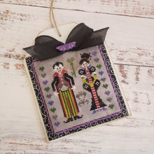 Load image into Gallery viewer, Mr. & Mrs. Dracula