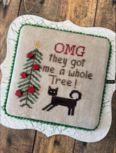 Load image into Gallery viewer, OMG Tree! INCLUDES ORNAMENTS