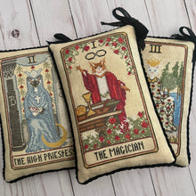 Load image into Gallery viewer, Cat Tarot I - The Magician
