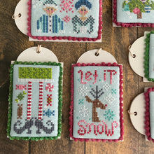 Load image into Gallery viewer, Christmas Tiny Tags
