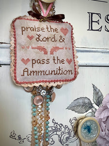 Praise the Lord - Charm Included